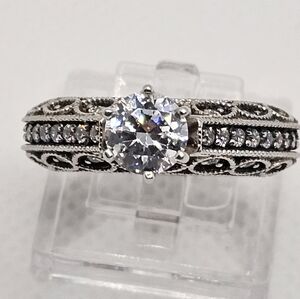 Stunning Designer Zircon Ring Sz 7 !